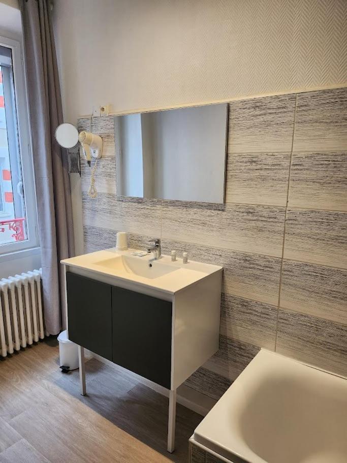 Ariane Hotel Vichy Room photo